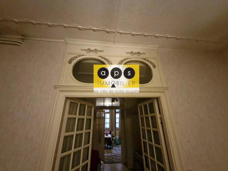 Maison de ville - 214 m² - 11 pièces