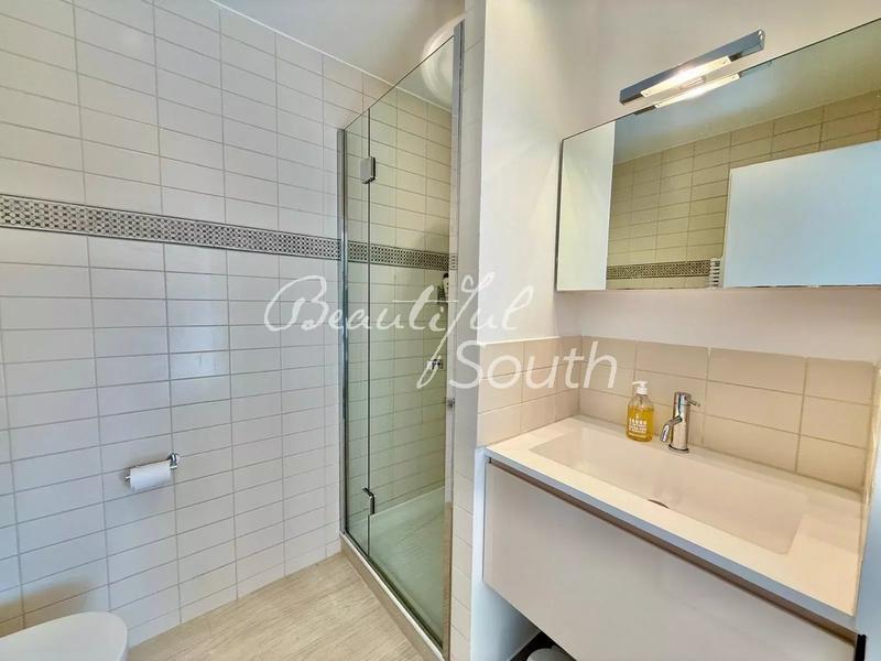 Villa - 159 m² - 6 pièces