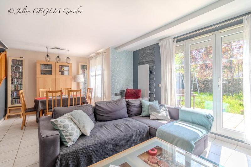 Maison - 111 m² - 6 pièces