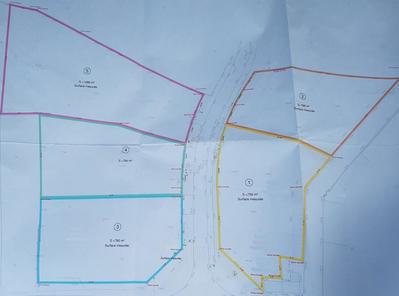 Terrain constructible - 759 m²