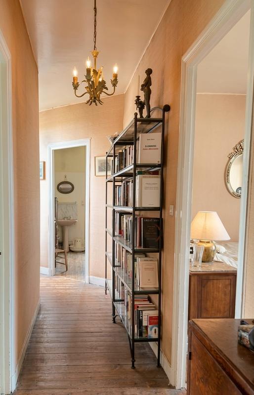 Maison - 283 m² - 11 pièces