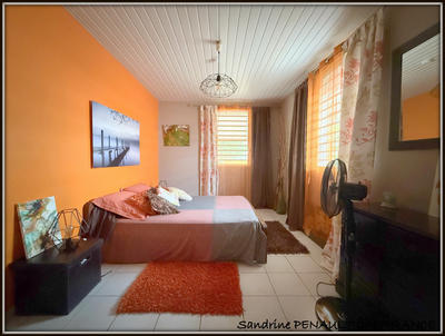 Maison - 91 m² - 5 pièces