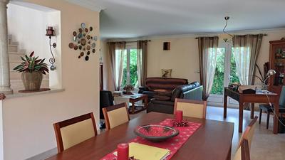 Maison - 194 m² - 7 pièces