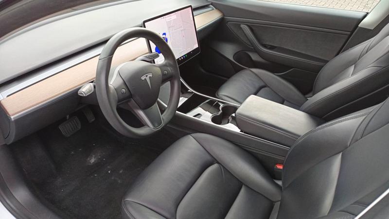 Tesla Model 3 325 Rwd Standard Range Plus - Première main Entretien constructeur