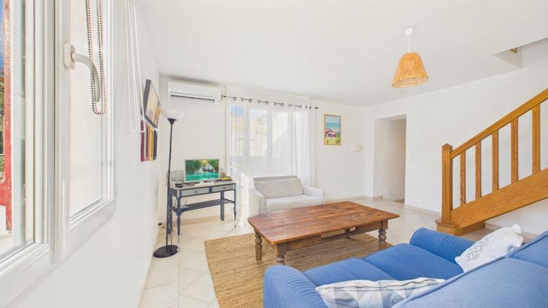 Maison - 355 m² - 14 pièces