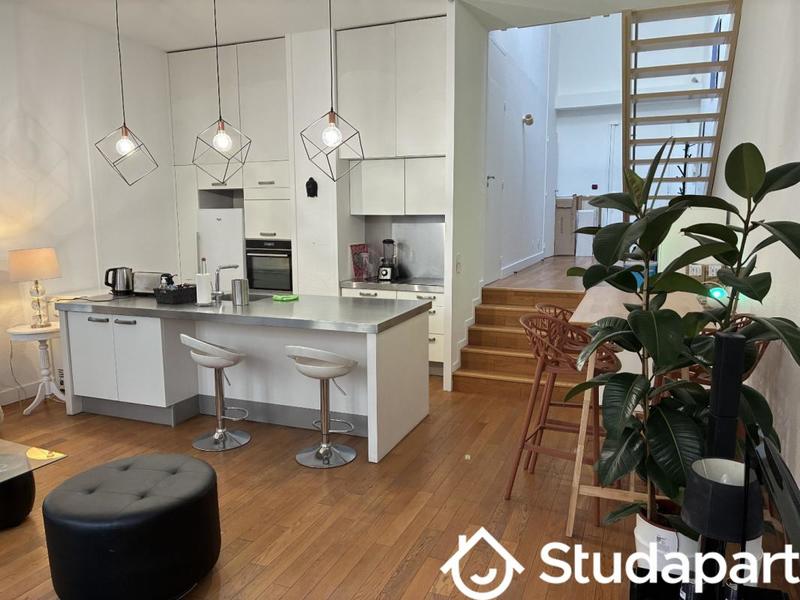 Chambre - 11 m² - 1 pièce