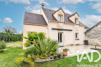 Maison - 92 m² - 6 pièces