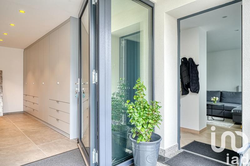 Maison - 245 m² - 12 pièces