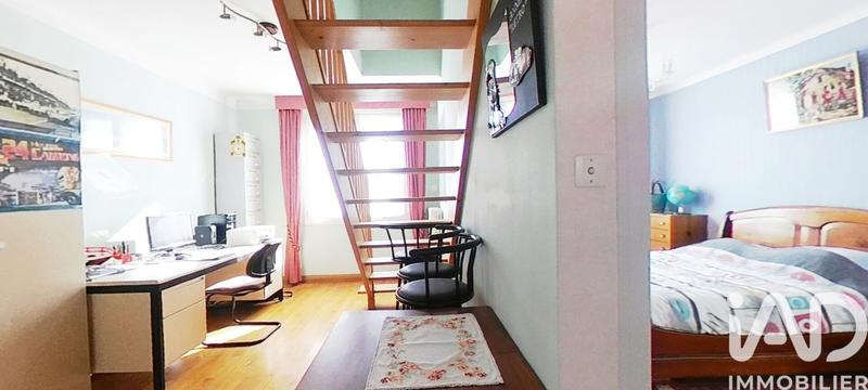 Maison - 99 m² - 5 pièces