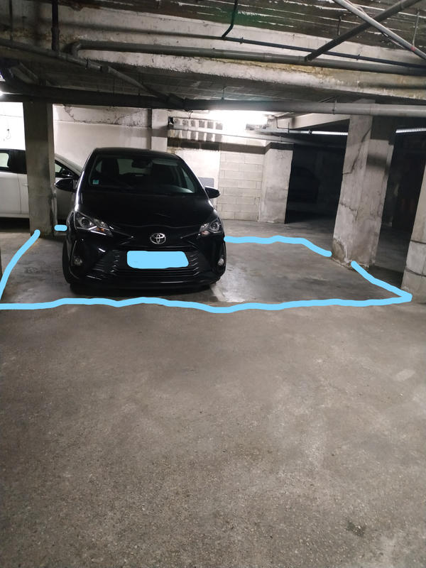 Parking / Garage - 16 m²