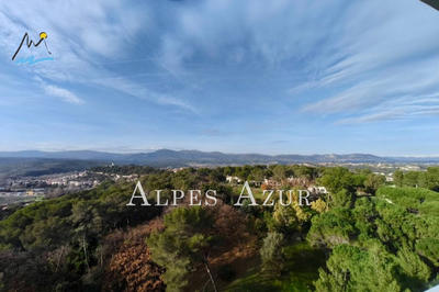 Appartement - 78 m² - 3 pièces