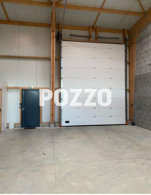 Local d'activité / Entrepôt - 200 m²