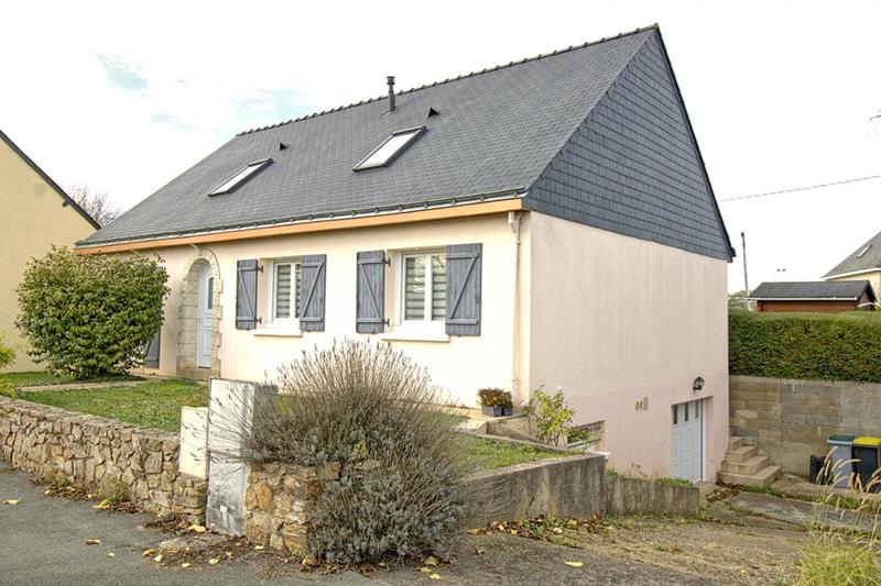 Maison - 140 m² - 6 pièces
