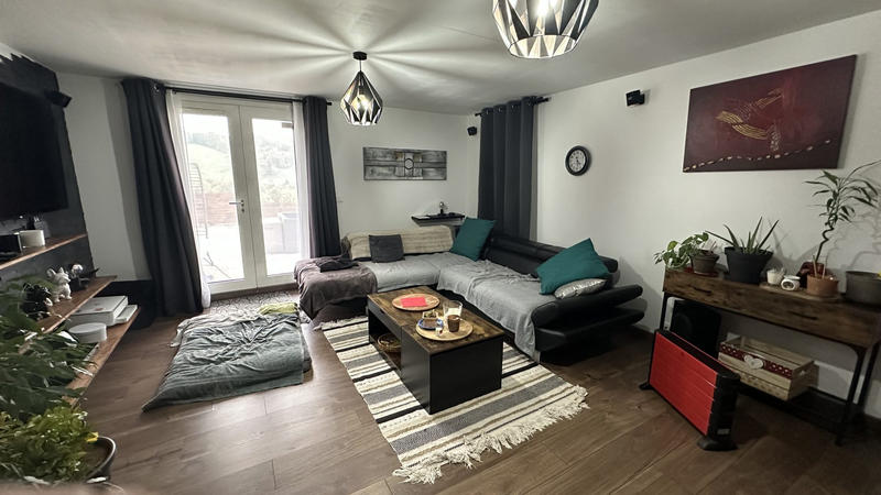 Maison contemporaine - 282 m² - 6 pièces