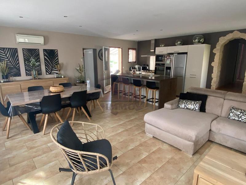 Villa - 132 m² - 5 pièces