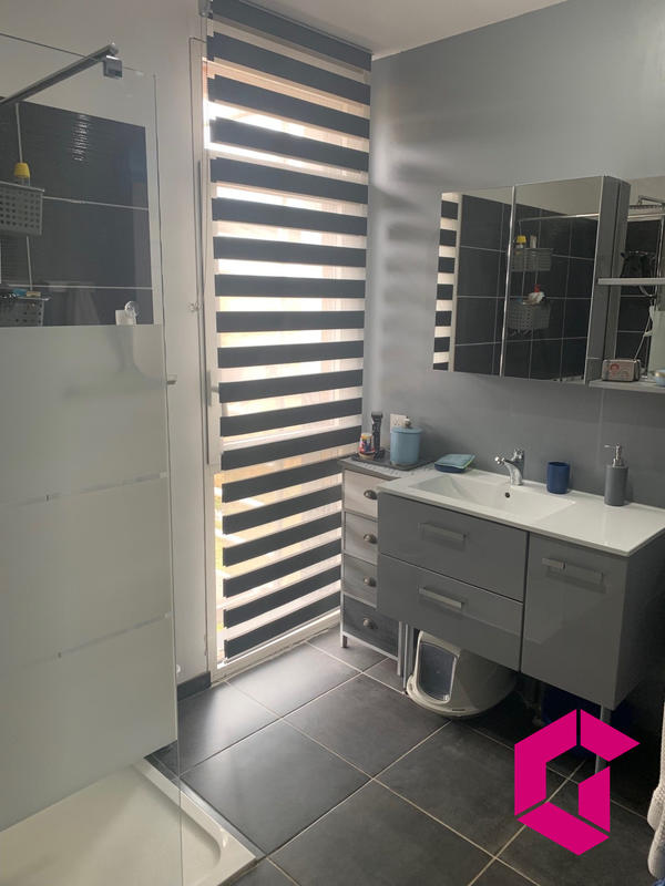 Villa - 205 m² - 4 pièces