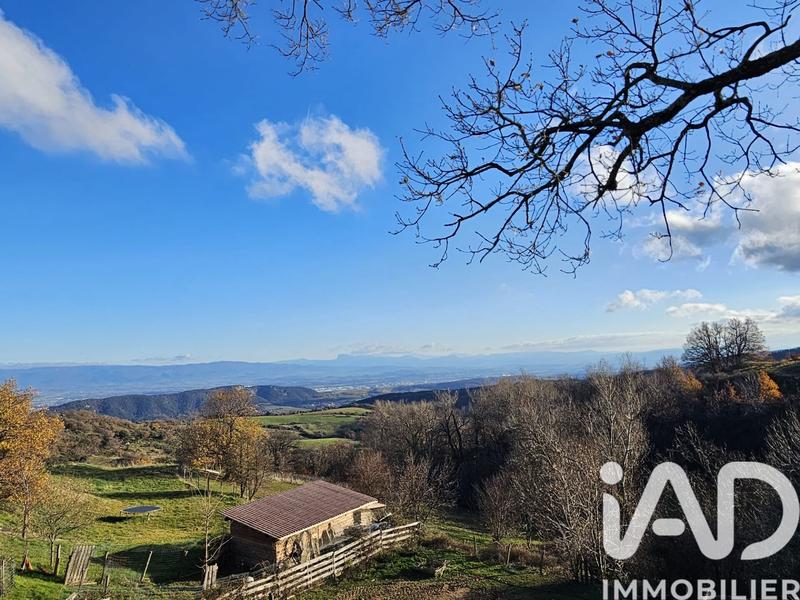 Maison - 278 m² - 10 pièces