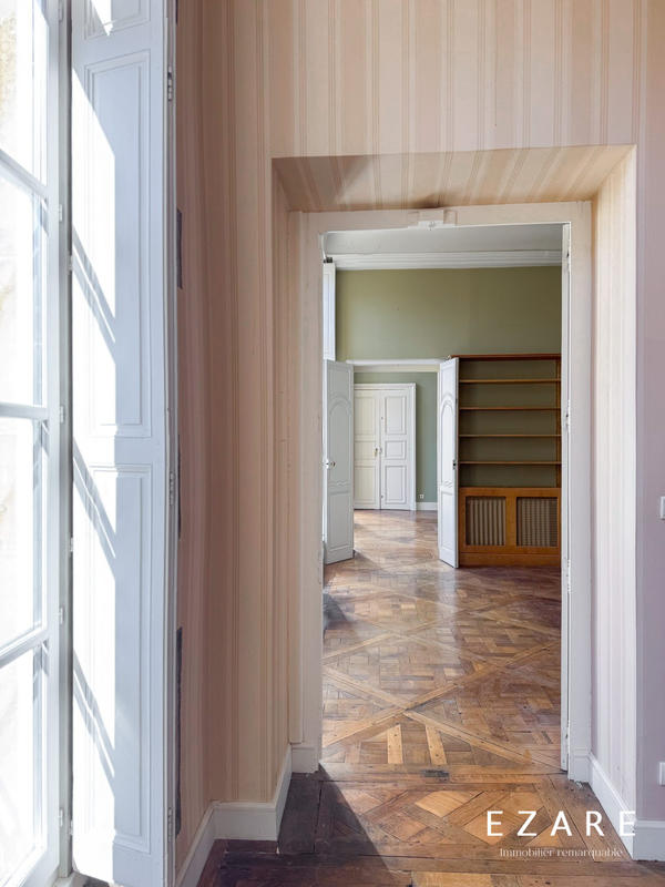 Appartement - 165 m² - 5 pièces