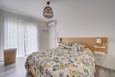 Maison - 180 m² - 8 pièces