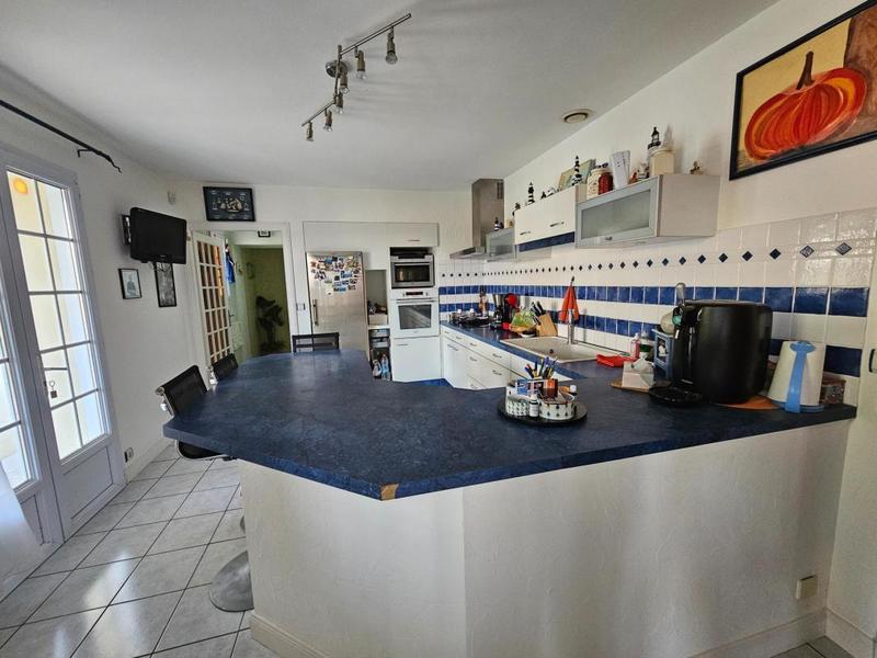 Maison - 167 m² - 7 pièces