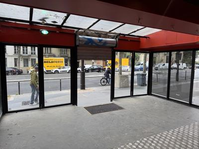 Local commercial - 198 m²