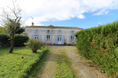 Maison ancienne - 161 m² - 5 pièces