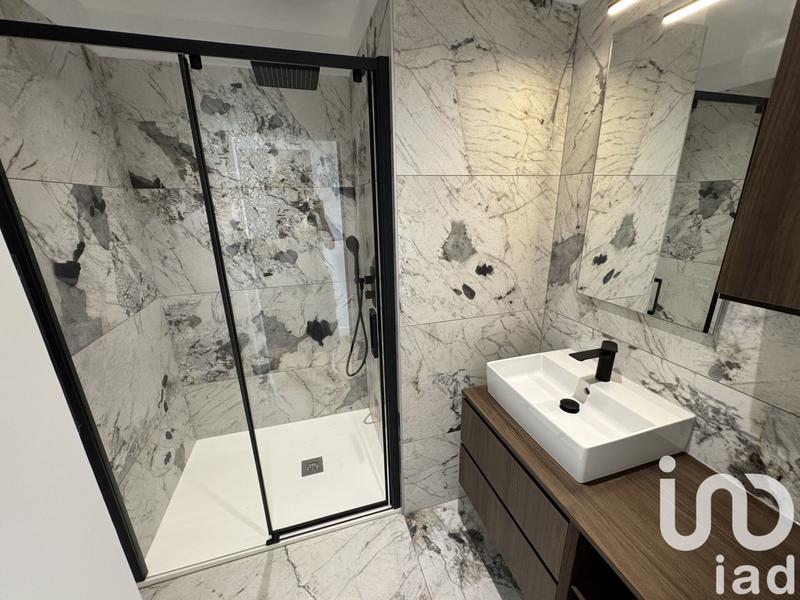 Appartement - 90 m² - 3 pièces