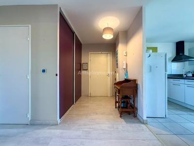 Appartement - 99 m² - 5 pièces