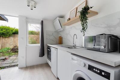 Studio - 14 m² - 1 pièce