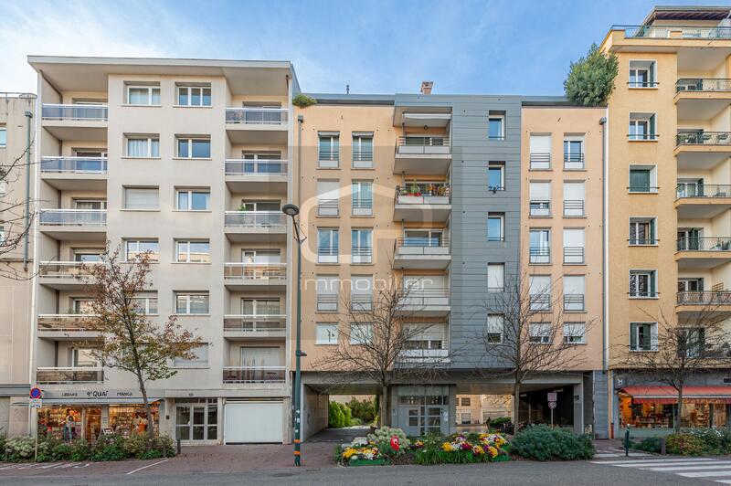 Appartement - 115 m² - 5 pièces