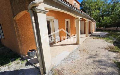 Villa - 157 m² - 6 pièces