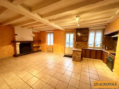 Maison - 60 m² - 4 pièces