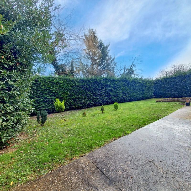 Maison - 147 m² - 6 pièces