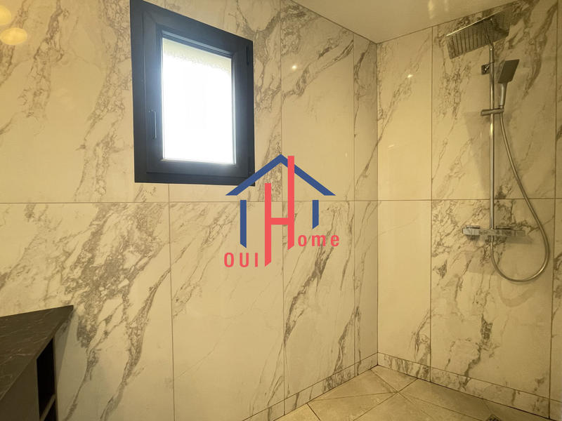 Maison - 103 m² - 4 pièces