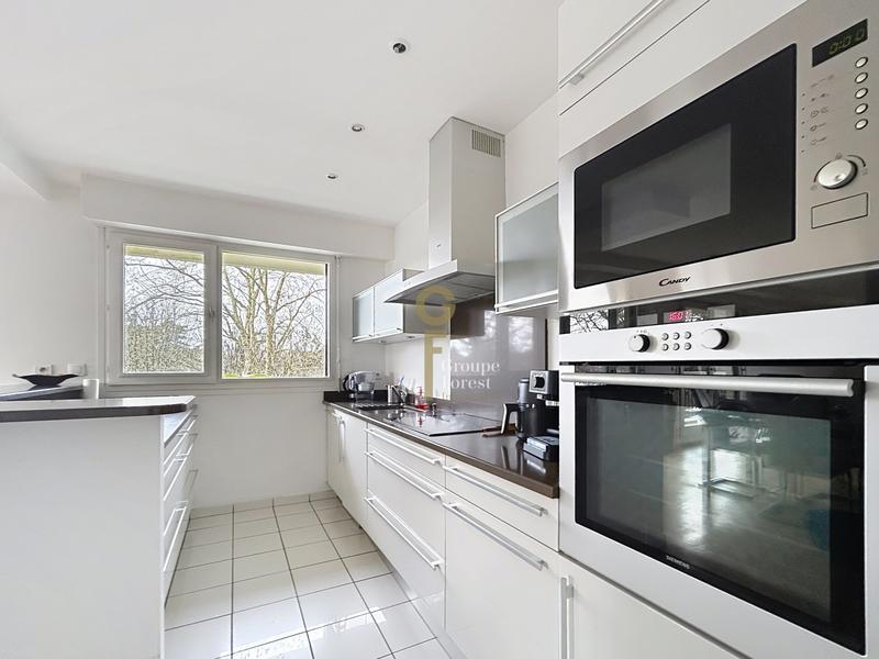 Appartement - 93 m² - 3 pièces