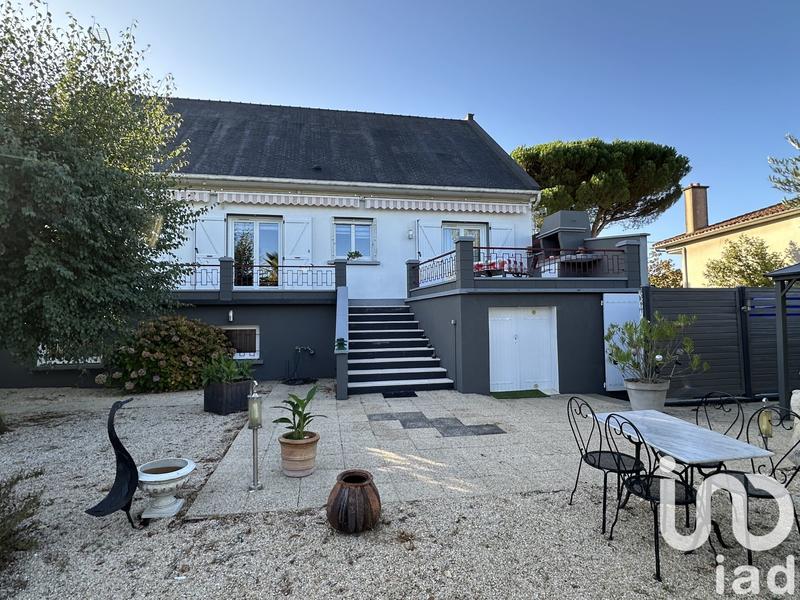 Maison - 209 m² - 6 pièces