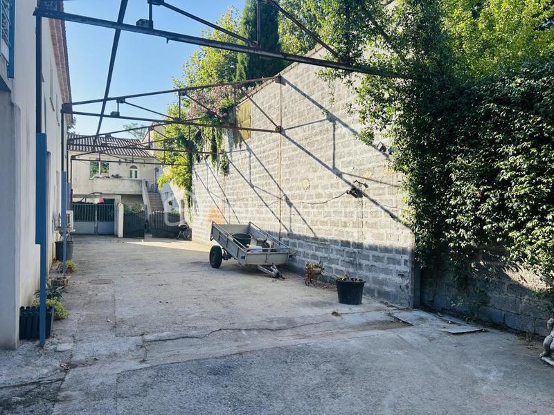 Maison - 367 m² - 13 pièces