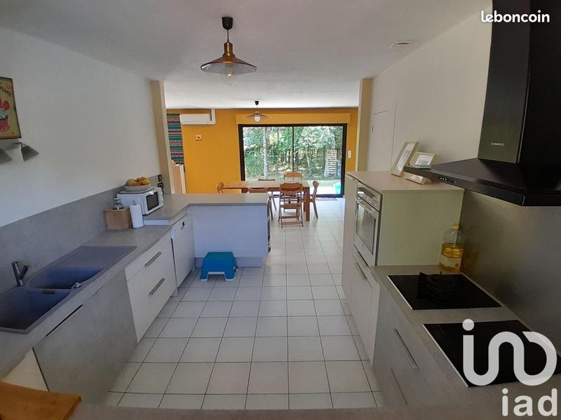 Maison - 120 m² - 4 pièces