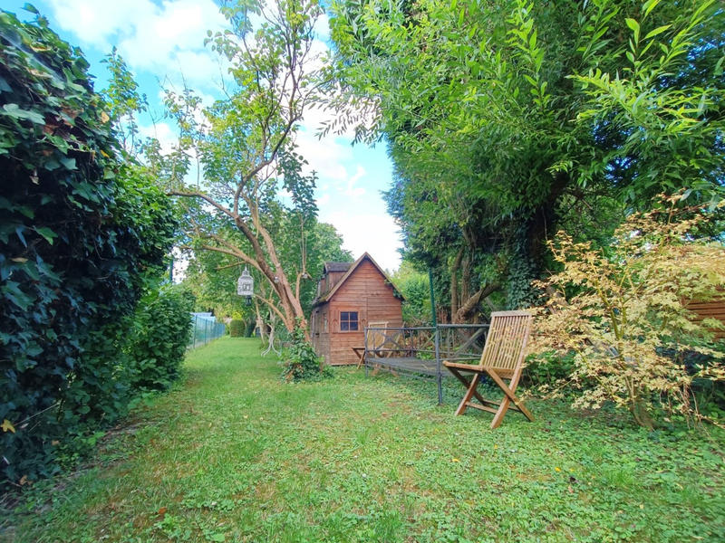 Maison - 95 m² - 5 pièces