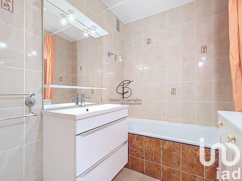 Appartement - 104 m² - 5 pièces