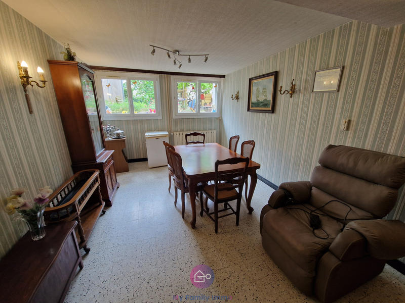 Maison - 85 m² - 4 pièces