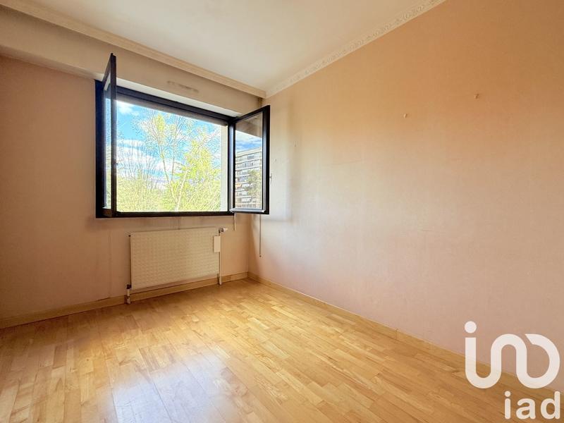 Appartement - 101 m² - 5 pièces