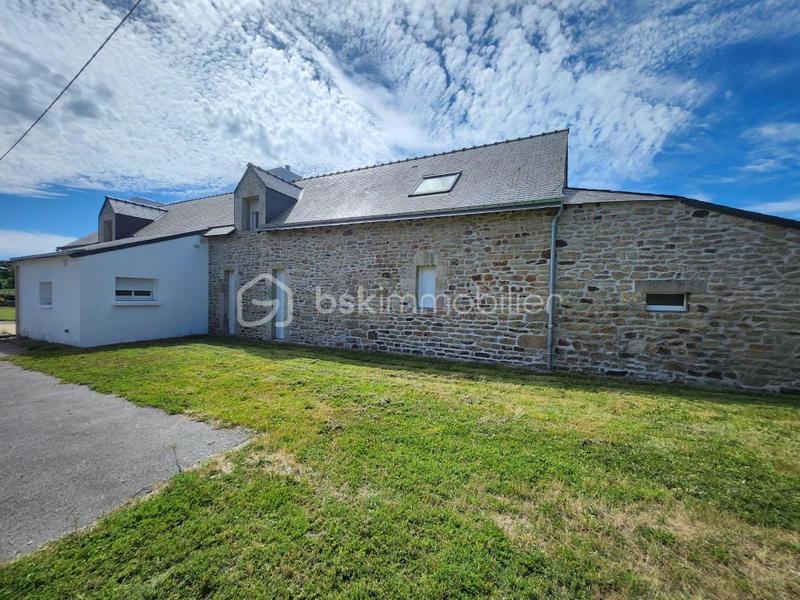 Maison en pierre - 160 m² - 6 pièces