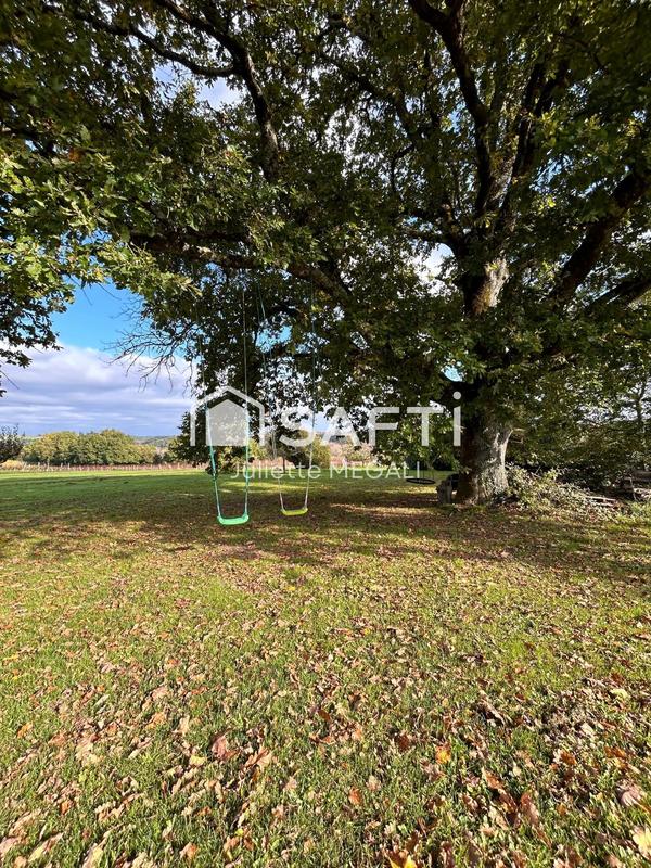 Maison - 150 m² - 5 pièces