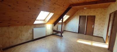 Maison - 230 m² - 10 pièces