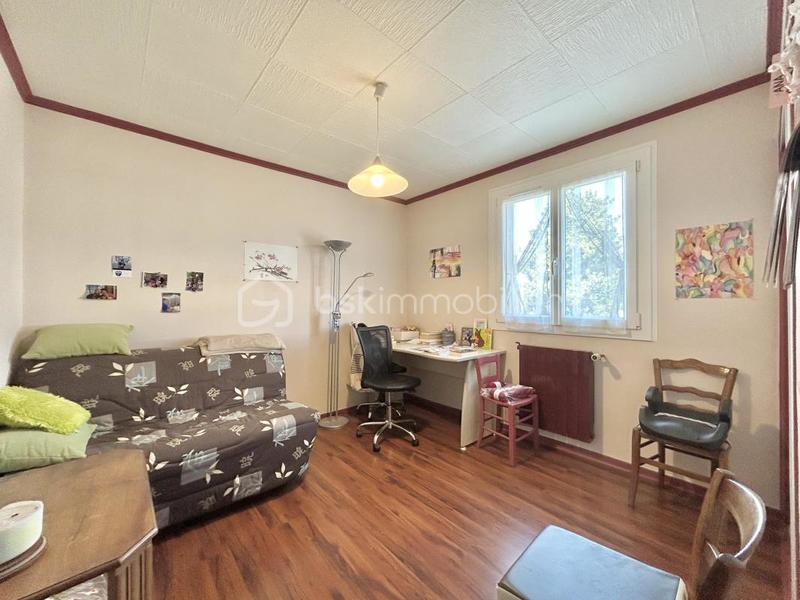 Maison traditionnelle - 140 m² - 6 pièces