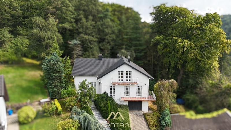 Maison - 194 m² - 6 pièces