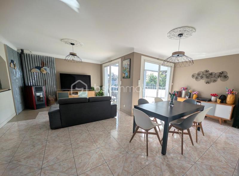 Maison - 150 m² - 7 pièces