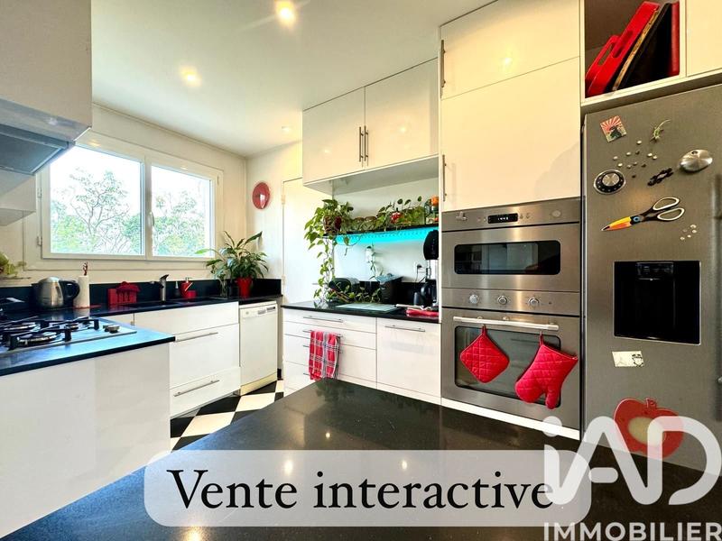 Appartement - 84 m² - 3 pièces