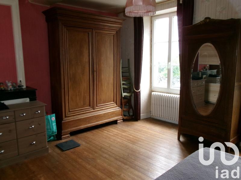 Maison - 137 m² - 9 pièces